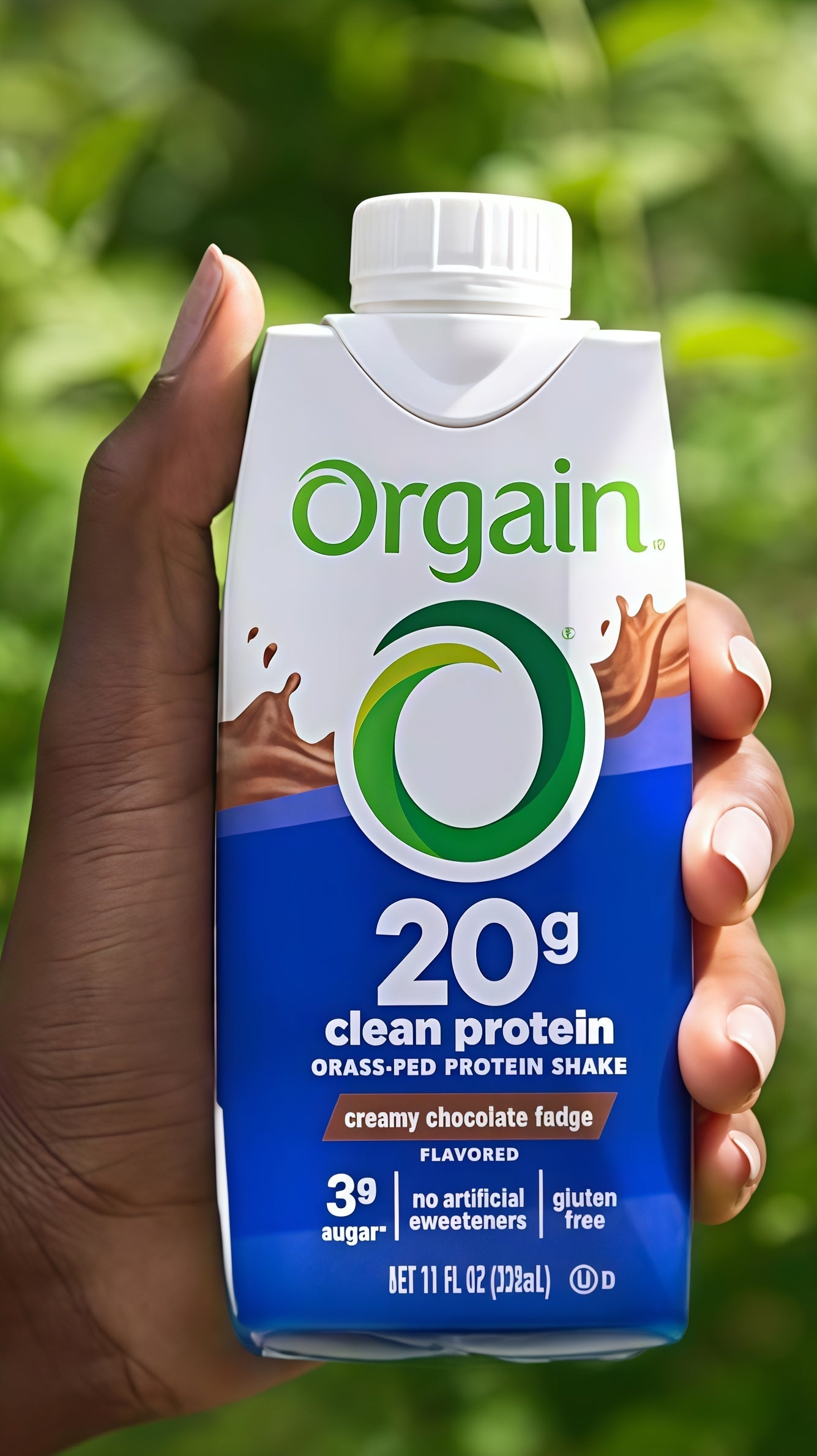 Orgain Clean Protein Shake, Grass FedDairy, Creamy Chocolate Fudge.
